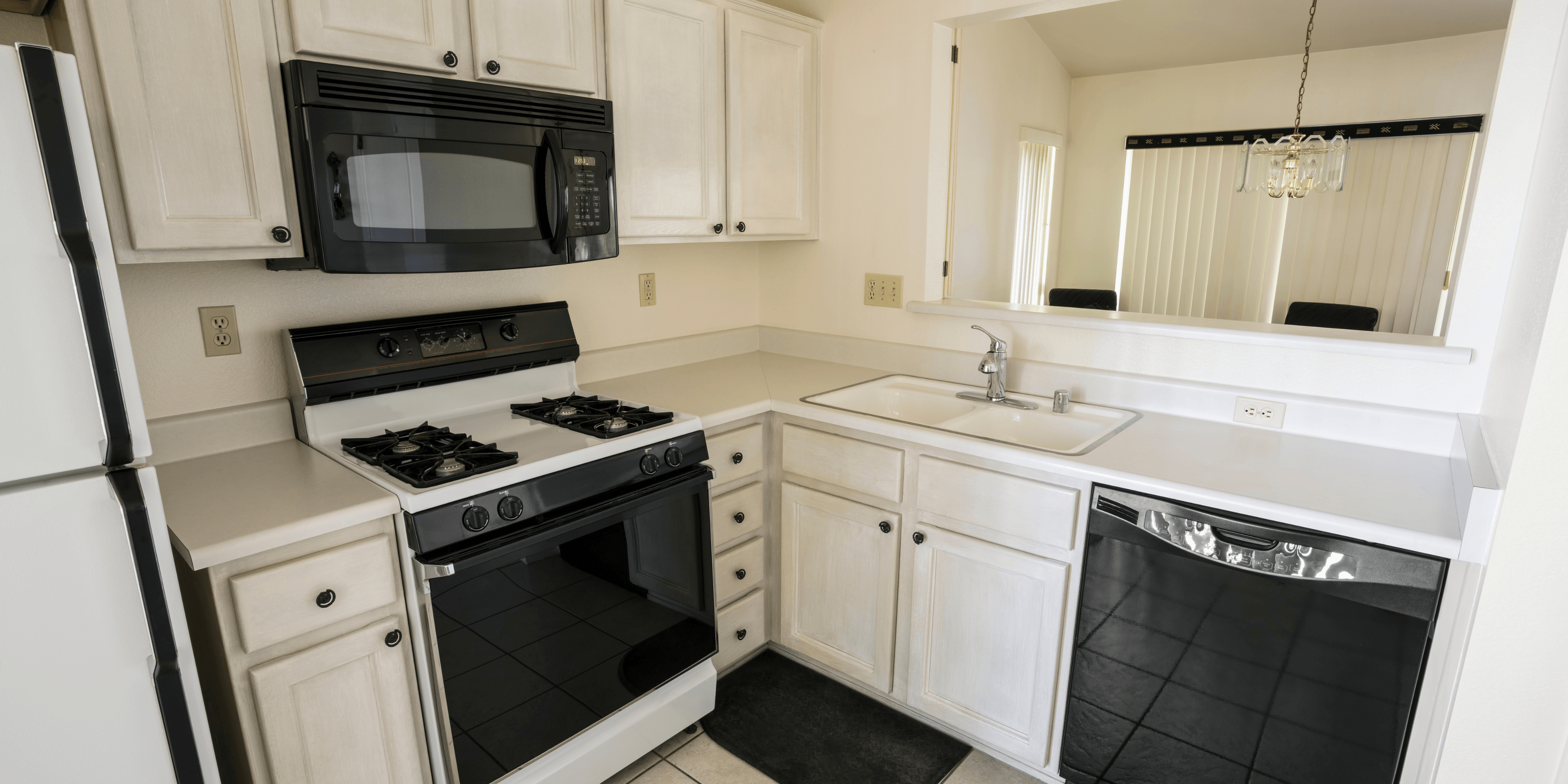 Image of a kitchen